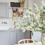 Aparthotel Railway House York, Centre - Free Parking 4*