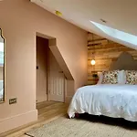 Railway House York, Centre - Free Parking Aparthotel York