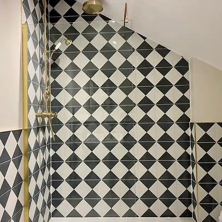 Railway House By Chateau Anna 요크