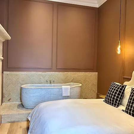 Aparthotel Railway House By Chateau Anna *