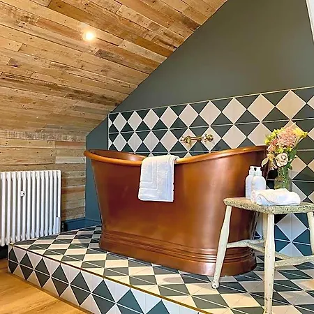 Ξενοδοχείο με διαμερίσματα Railway House York, Centre - Free Parking 4*