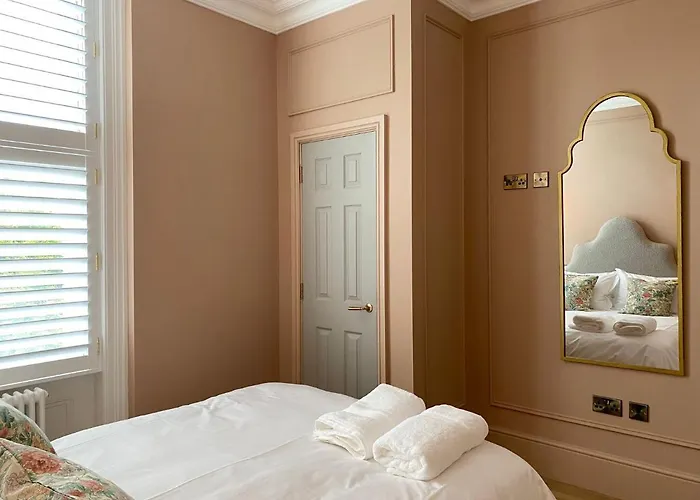 Railway House York, Centre - Free Parking Aparthotel York