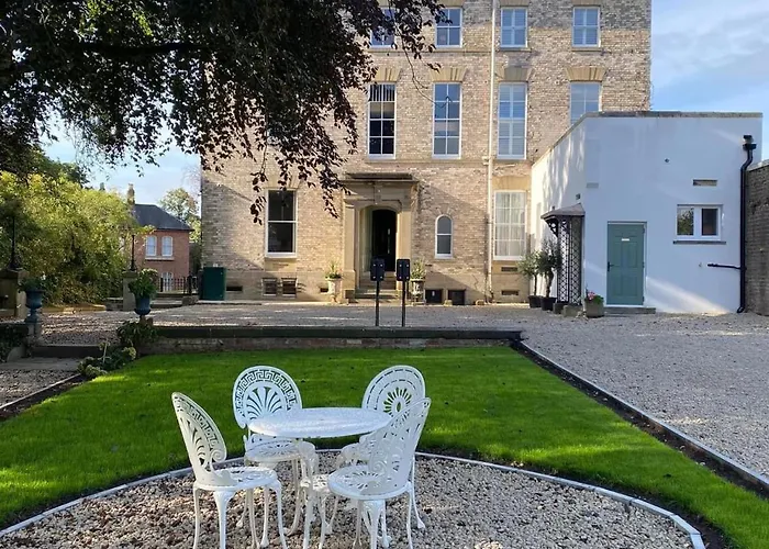 Railway House York, Centre - Free Parking Aparthotel