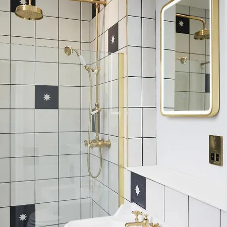 Railway House By Chateau Anna Апарт-отель 4*