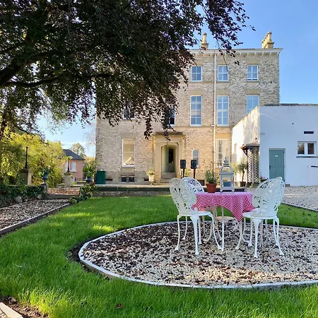 Railway House By Chateau Anna Lägenhetshotell